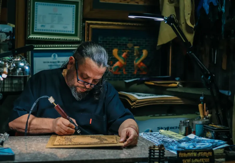 Craft First, Fame Never: The Counterintuitive Career Move That Made Kumatori Yusuke Impossible to Ignore